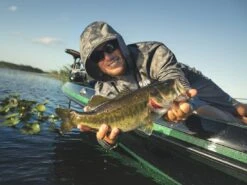 HUK Icon X Running Lakes Hoodie -Karl's Fishing & Outdoors lifestyle iconxrunninglakes hoodie 1