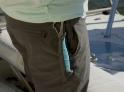 Toadfish Stowaway Folding Knife 8 Toadfish Stowaway Folding Knife -Karl's Fishing & Outdoors lifestyle toadfish 7inchknife 01 1